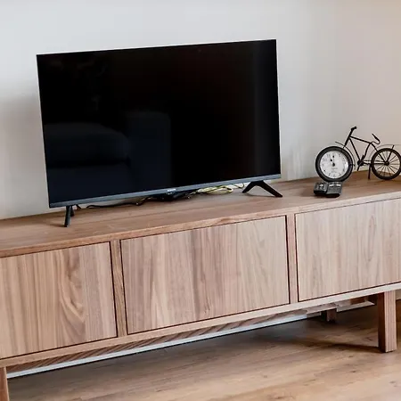 Style & Comfort I Balcony & Parking アパート ポルト