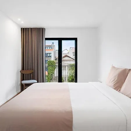 Style & Comfort | Balcony + Parking Appartement *