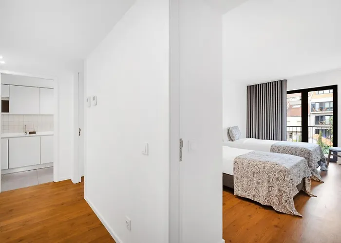 Style & Comfort | Balcony + Parking Διαμέρισμα Πόρτο