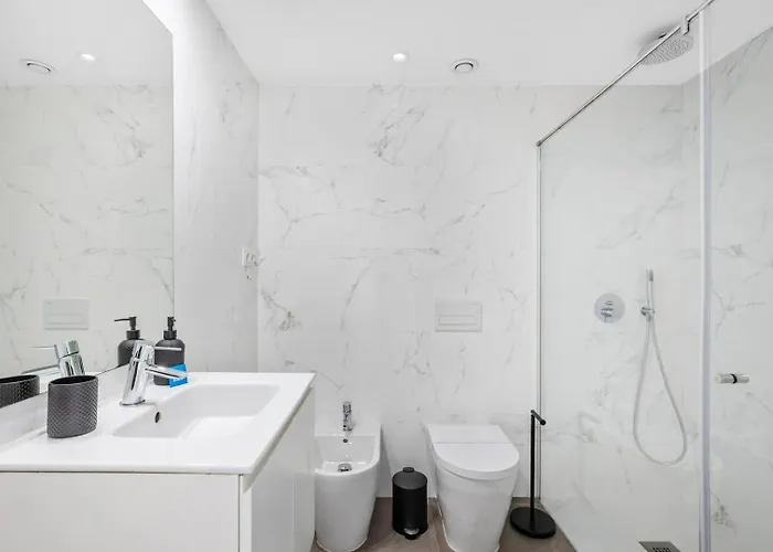 Διαμέρισμα Style & Comfort | Balcony + Parking *