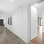Style & Comfort | Balcony + Parking * Порту