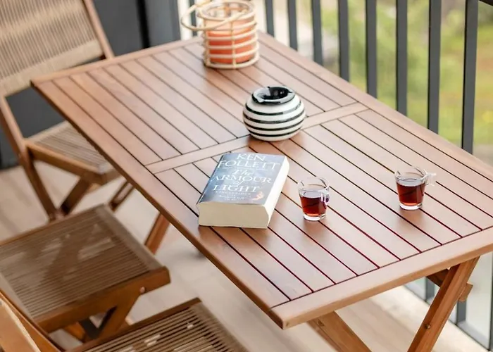 Style & Comfort | Balcony + Parking 波尔图